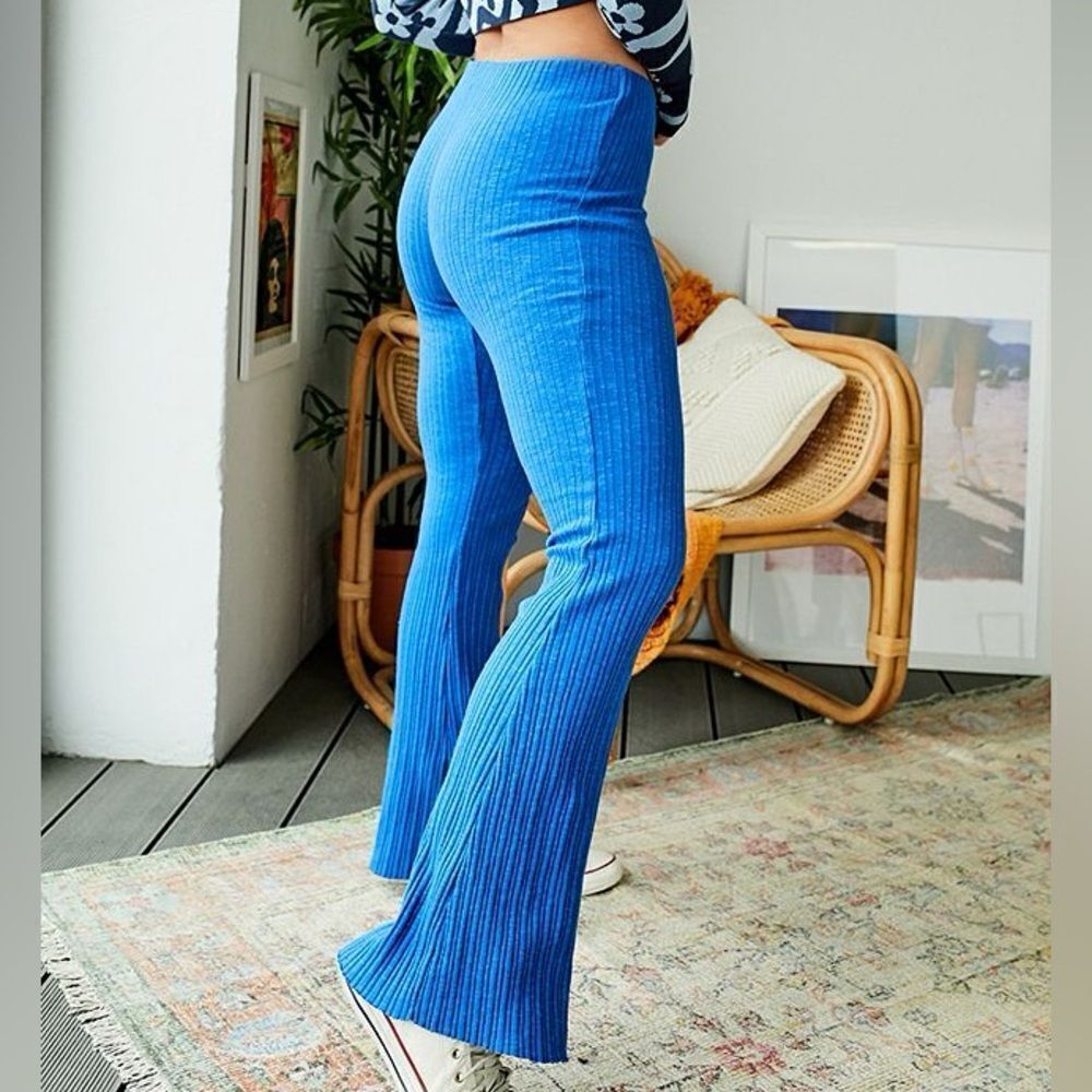 UO Urban Outfitters Rosie Blue Ribbed Wide Flare Trousers Size Medium